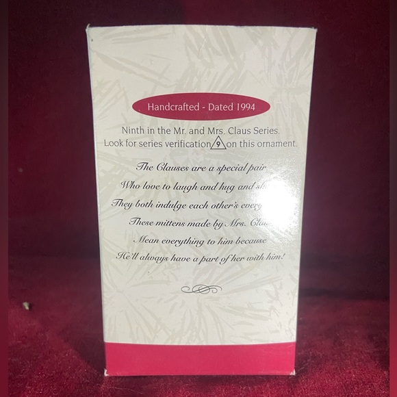 HALLMARK KEEPSAKE ORNAMENT 1994 - Picture 2 of 8